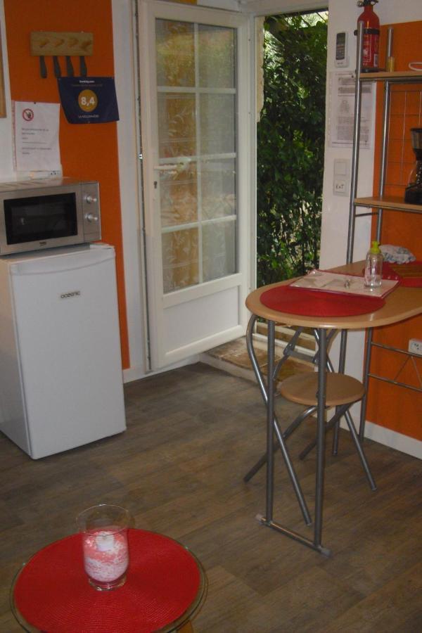 Lou Mas Li Pitchoun "La Melonniere" Apartment Gordes Exterior photo